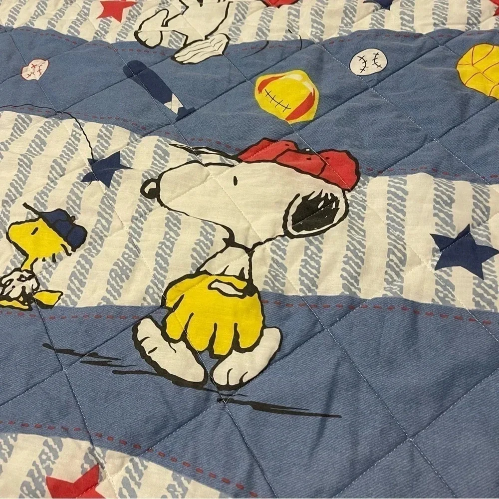 Vintage Snoopy Baby Toddler Comforter Top 42x57